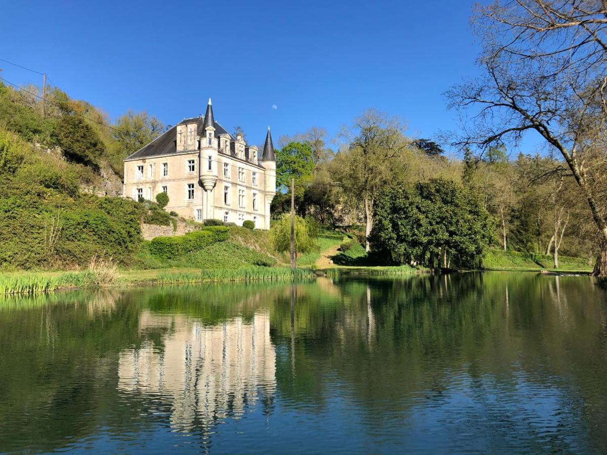 Chateau Des Loups - Les Pommiers Echire Eksteriør bilde